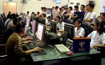 球员间缺乏 球员间缺乏